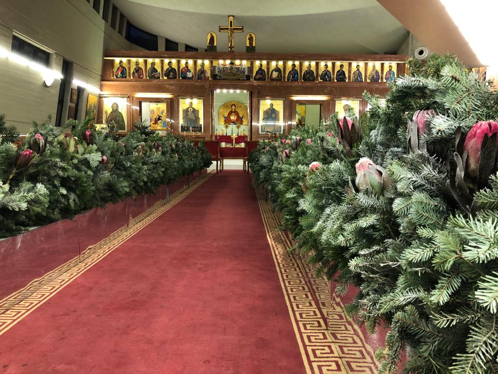 Aisle – wedding floral design by Les Trois Fleurs, Lebanon