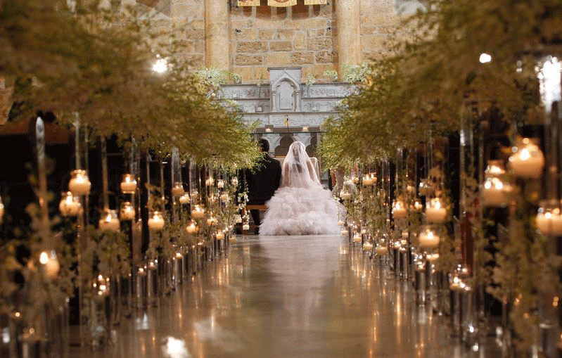 Aisle – wedding floral design by Les Trois Fleurs, Lebanon